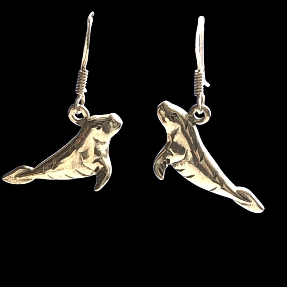 Vintage Seal-lion dangling .925 Sterling Silver earrings.